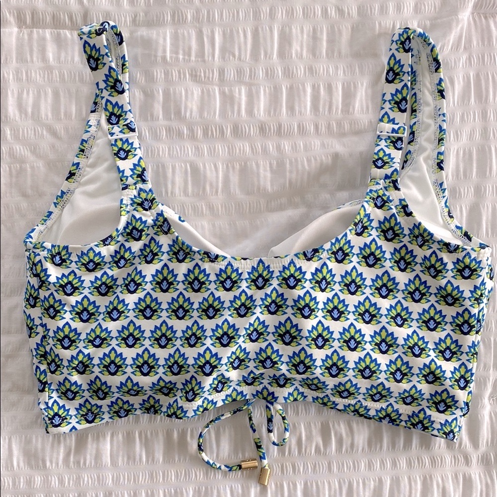 Coco Reef Blue Ruched Tie Front Crop Tank Top - Picture 7 of 13